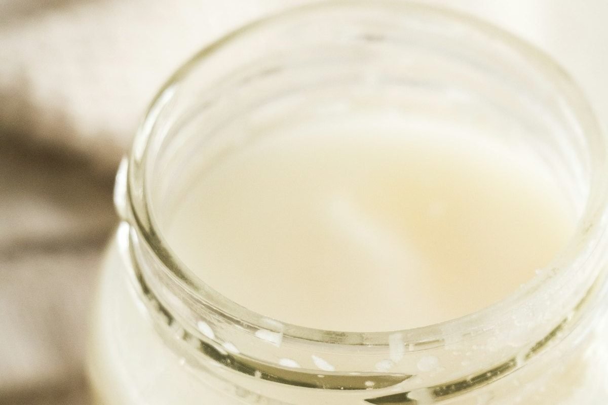 Cách bảo quản dầu dừa?